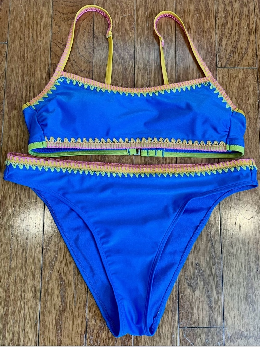 No Boundaries cobalt crush bikini. Top medium (8-10), bottoms large (12-14).